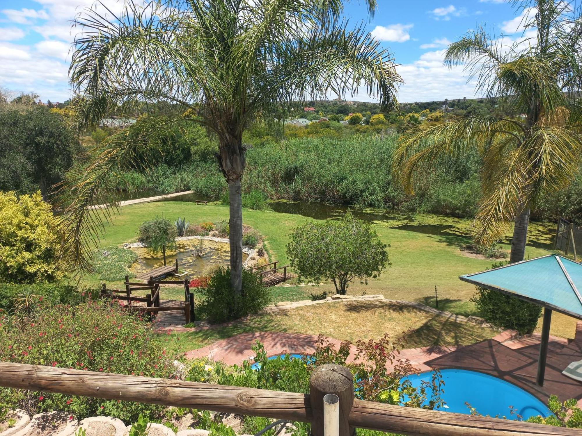 Bed and Breakfast De Oude Yotclub Oudtshoorn Exterior foto